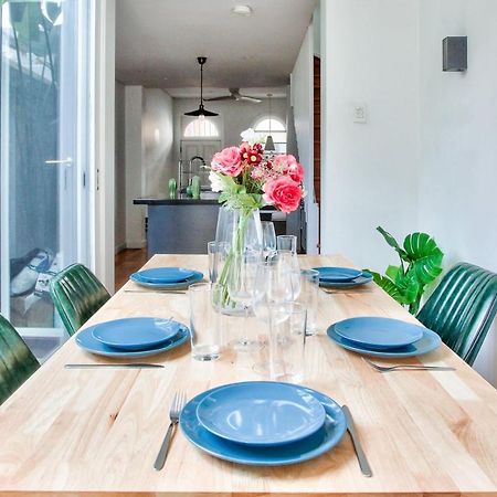 Astounding 3 Bedroom House Surry Hills 2 E-Bikes Included Sidney Exterior foto